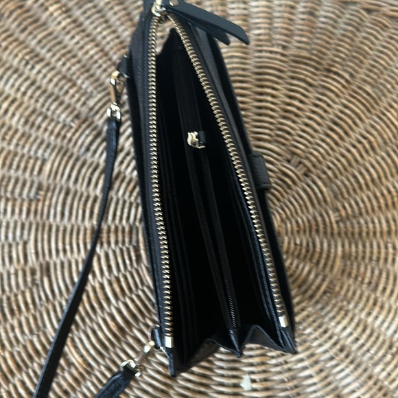 Kate Spade New York Crossbody Organizer Purse Wallet - Picture 5 of 12